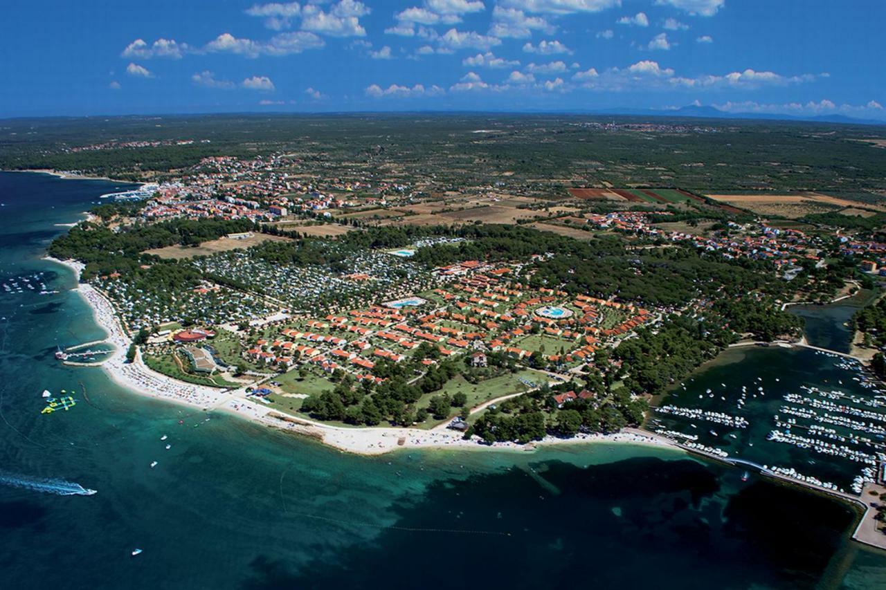 Victoria Mobilehome Bi Village Fažana Buitenkant foto